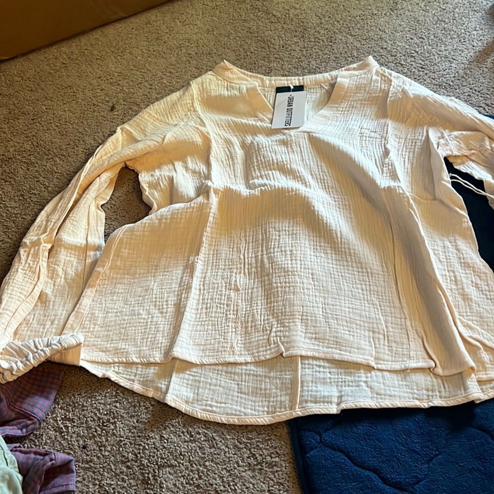 NWT urban outfitters lumiere blouse M